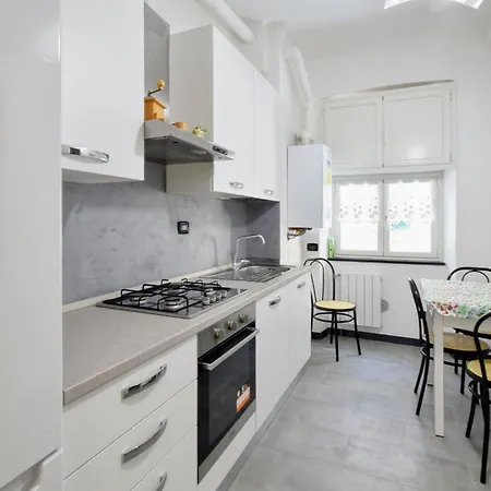 Stunning In With Wifi Apartment Genoa